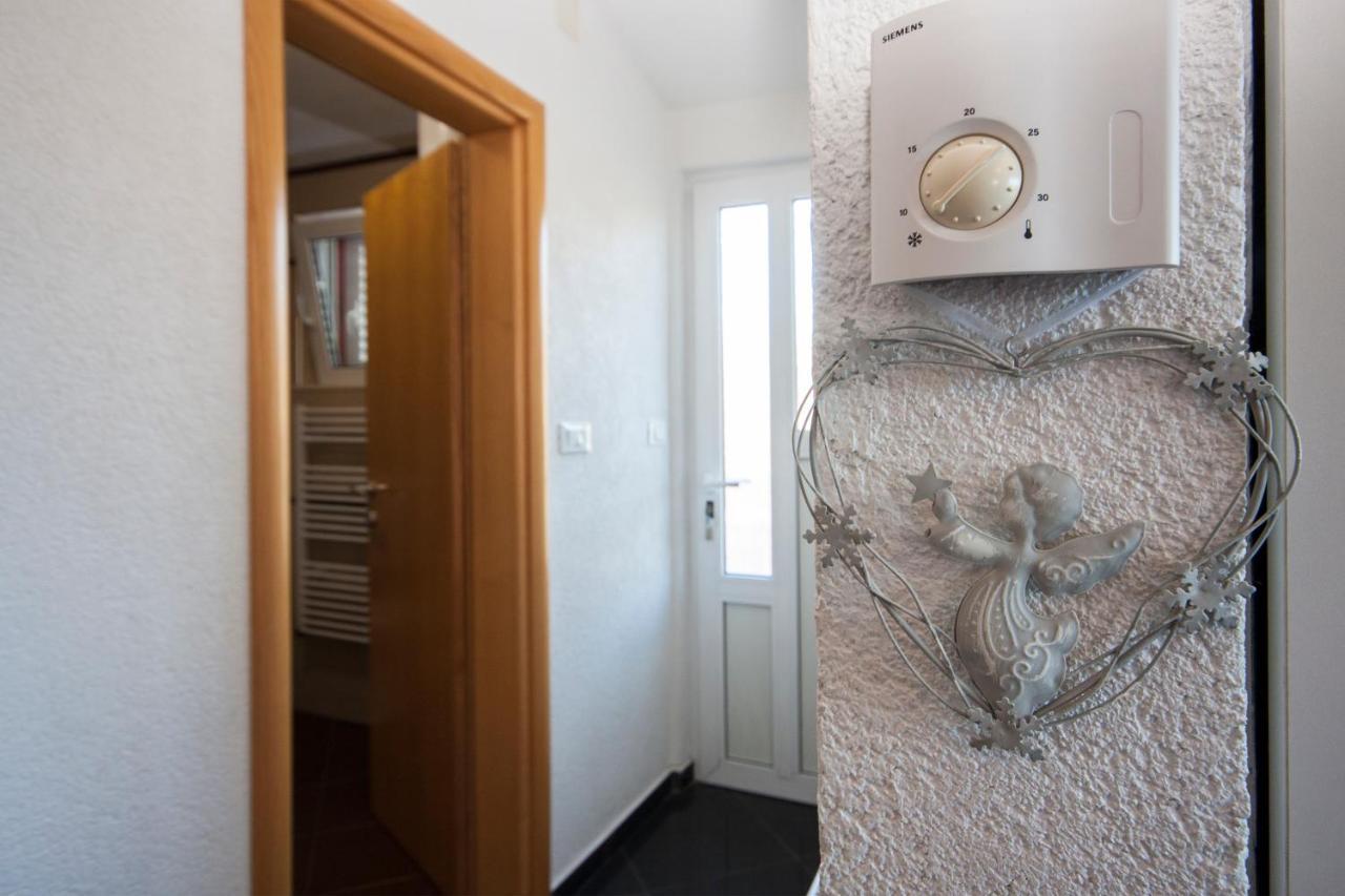 Apartman Sena Primošten المظهر الخارجي الصورة